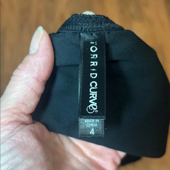 Torrid curve, black bralette lace detail, size 4X - Picture 5 of 6